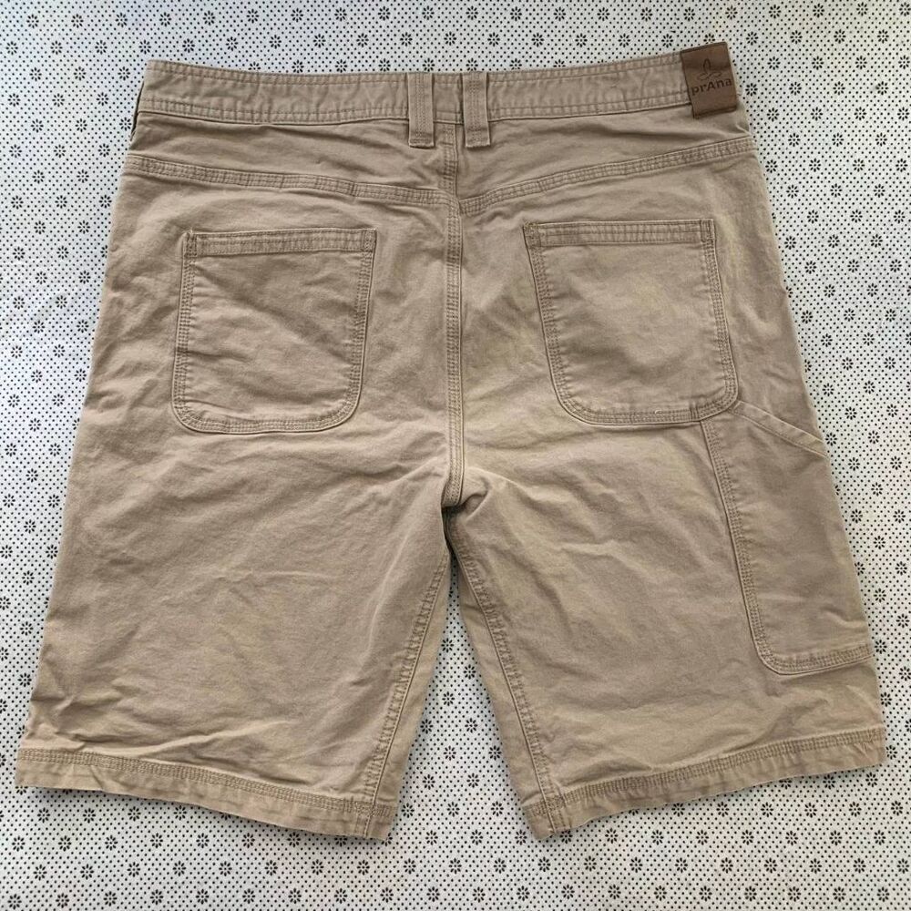 prAna Men's Khaki Cargo Shorts 36W x 11L Tan Cotton Outdoor Hiking 36WX11L - Picture 2 of 9